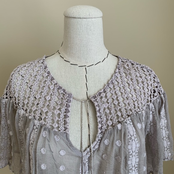 Closet clean out! House of Harlow Crochet Boho Feminine Silk Top - Picture 2 of 10